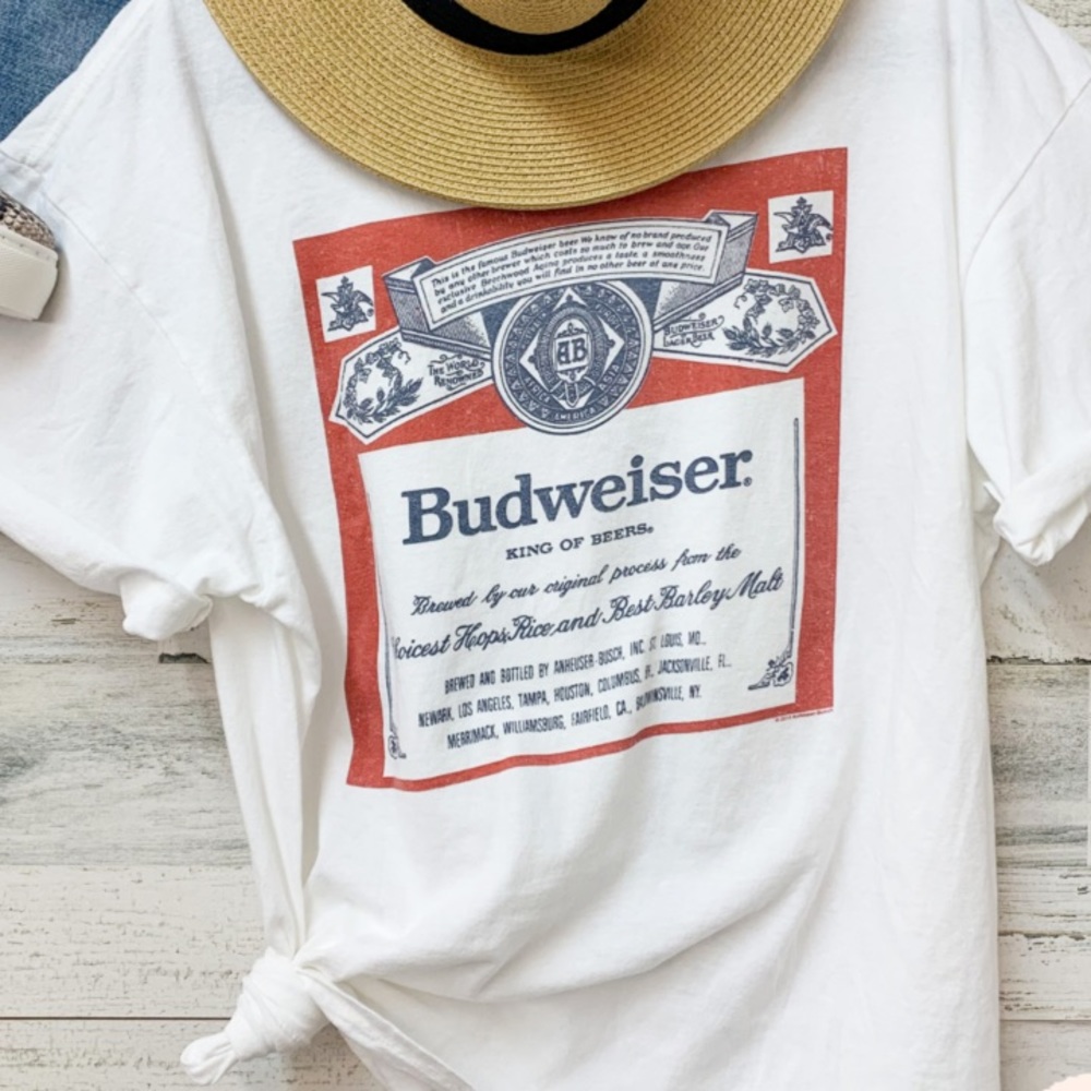 Budweiser Graphic Tee - Picture 15 of 16